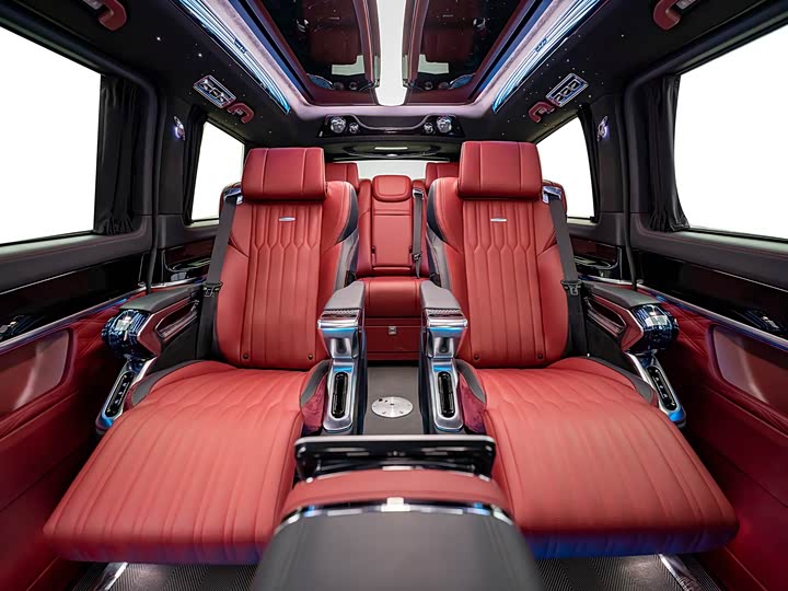 Фото 9 - Mercedes-Benz Vito