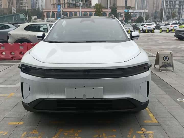 Фото 1 - Changan Qiyuan (Nevo) E07