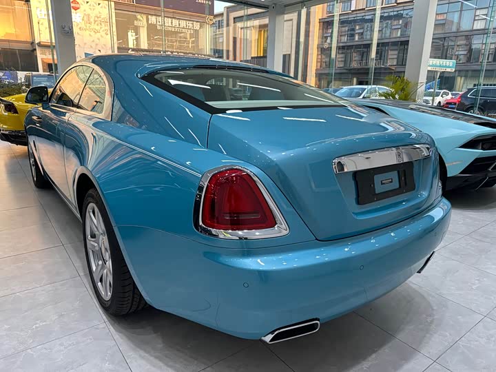 Фото 6 - Rolls-Royce Wraith