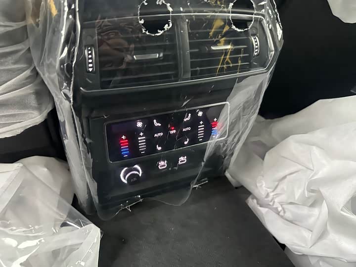 Фото 8 - Lamborghini Urus SE