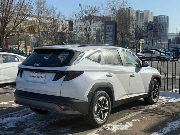 Фото 6 - Hyundai Tucson L