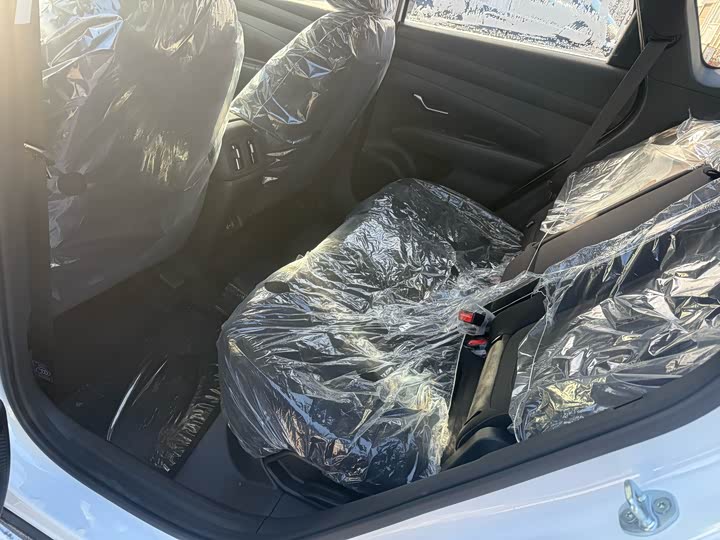 Фото 7 - Hyundai Tucson L