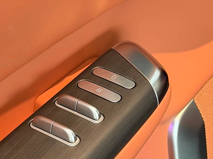 Фото 7 - Changan Qiyuan (Nevo) E07