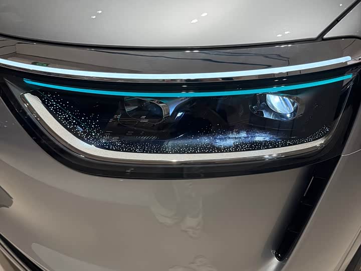 Фото 2 - Aito M8