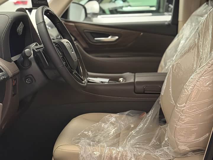 Фото 3 - Toyota Vellfire