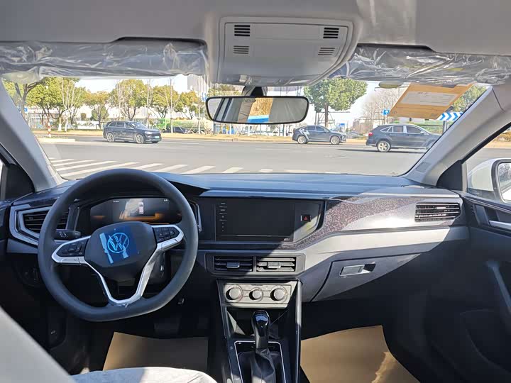 Фото 5 - Volkswagen Lavida