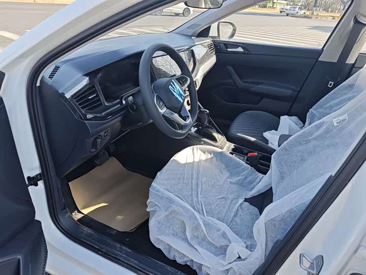 Фото 6 - Volkswagen Lavida