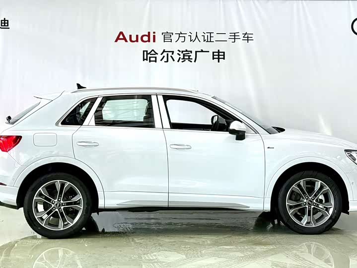 Фото 3 - Audi Q3