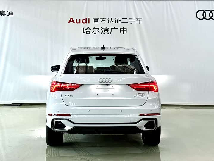 Фото 4 - Audi Q3