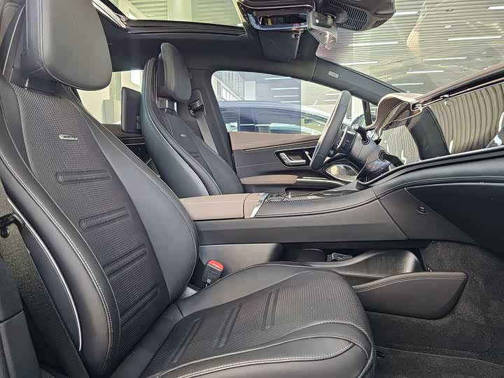 Фото 5 - Mercedes-Benz EQS AMG