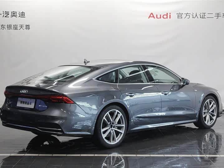 Фото 5 - Audi A7