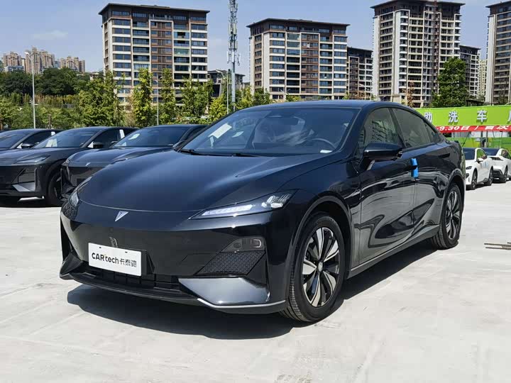 Фото 1 - Changan Deepal SL03