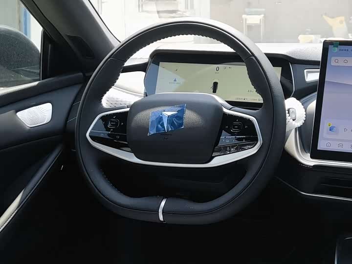 Фото 24 - Changan Deepal SL03