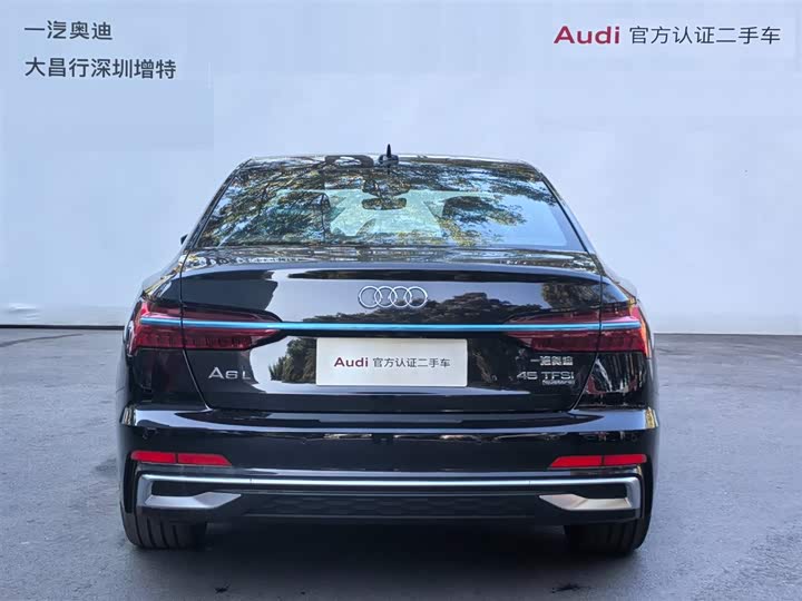 Фото 6 - Audi A6L