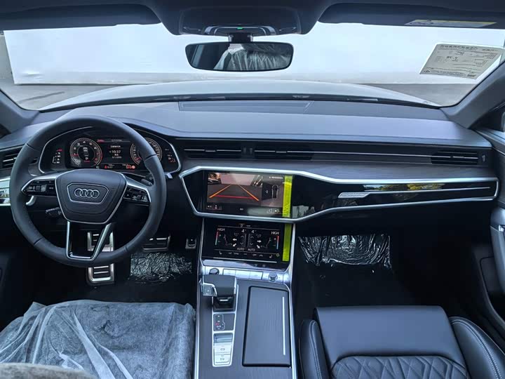 Фото 7 - Audi A6L