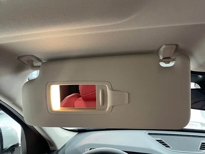 Фото 17 - BMW X1