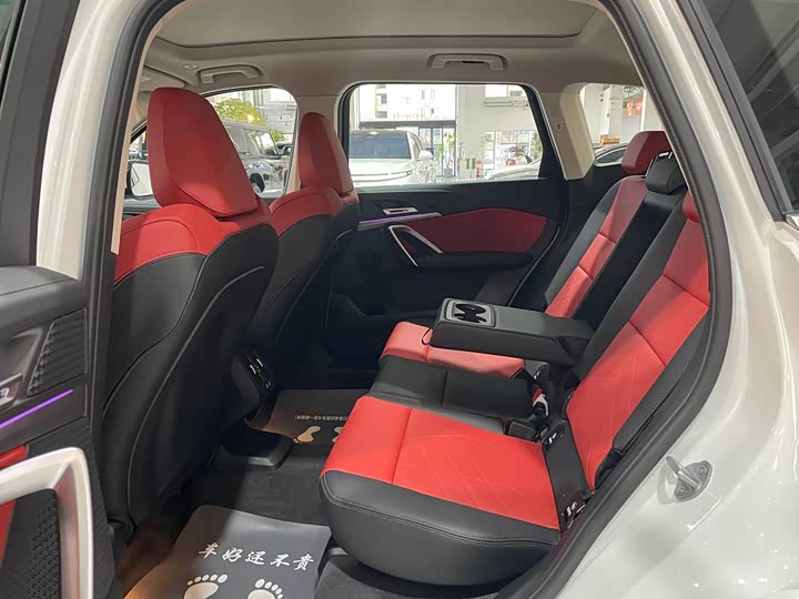 Фото 25 - BMW X1