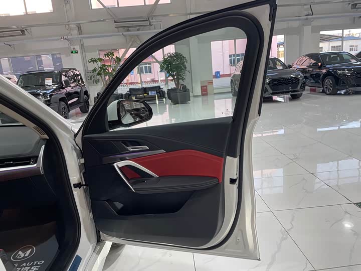 Фото 31 - BMW X1