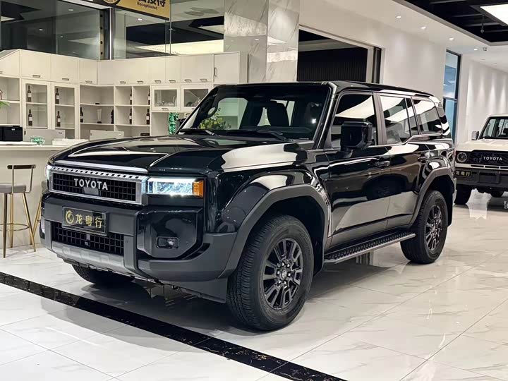 Фото 1 - Toyota Prado