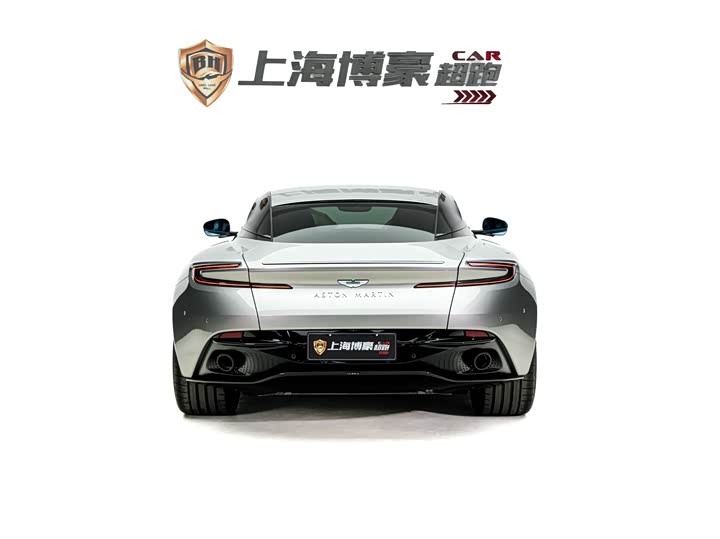 Фото 7 - Aston Martin DB12