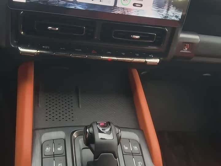 Фото 8 - Haval H9