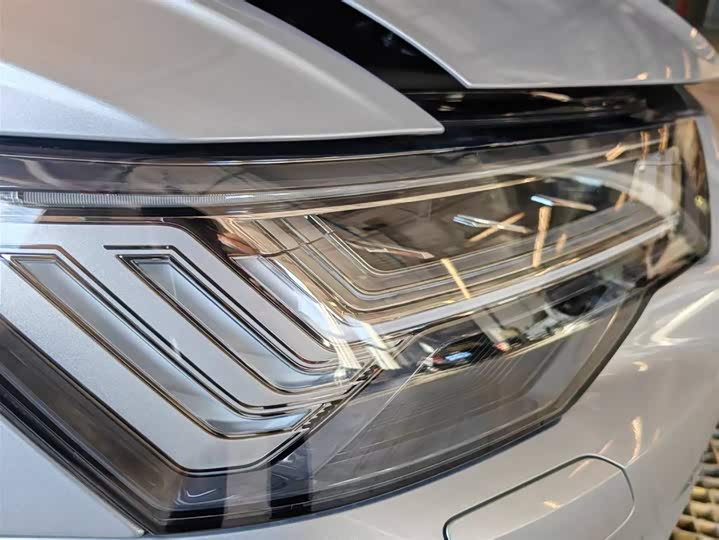 Фото 7 - Audi A6