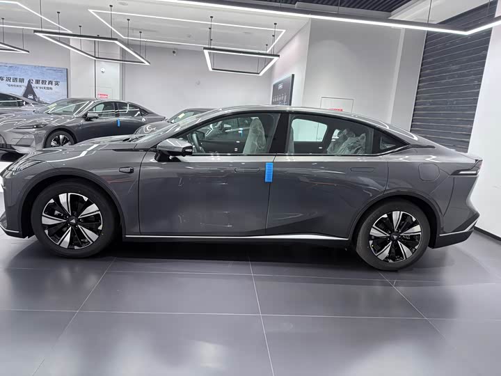 Фото 4 - Changan Deepal SL03