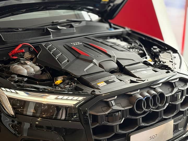 Фото 5 - Audi SQ7