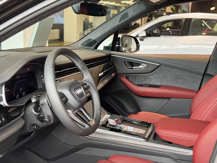 Фото 6 - Audi SQ7