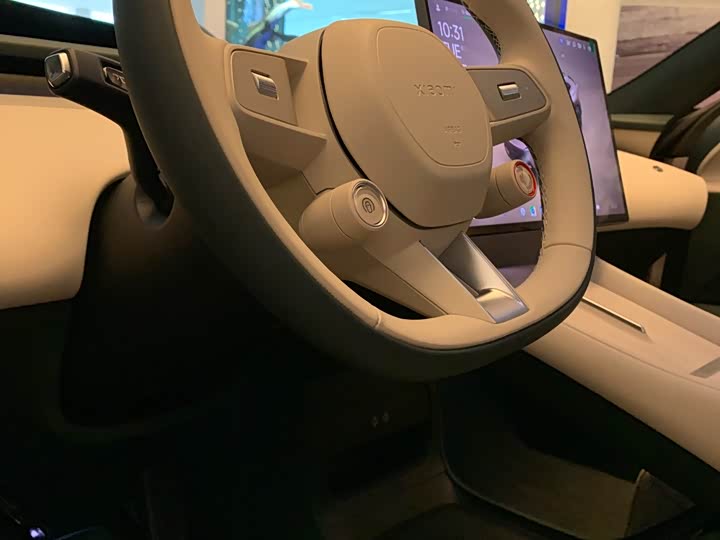 Фото 8 - Xiaomi YU7