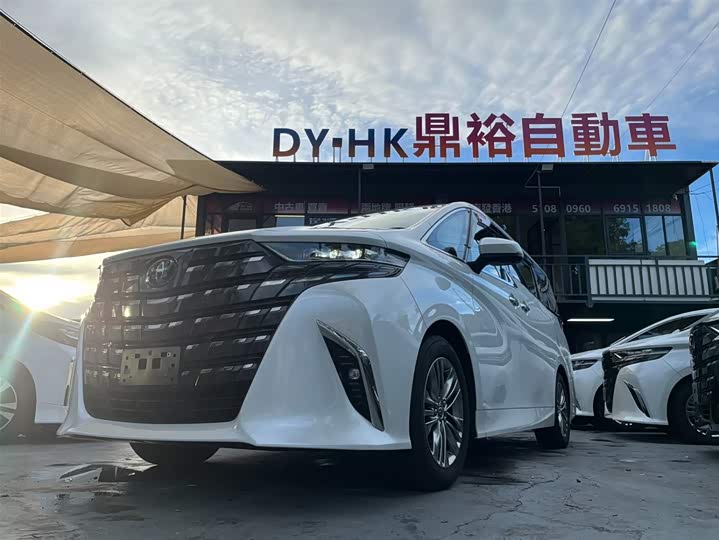 Фото 5 - Toyota Alphard