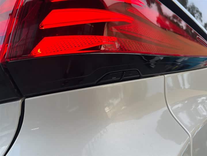 Фото 7 - Toyota Alphard