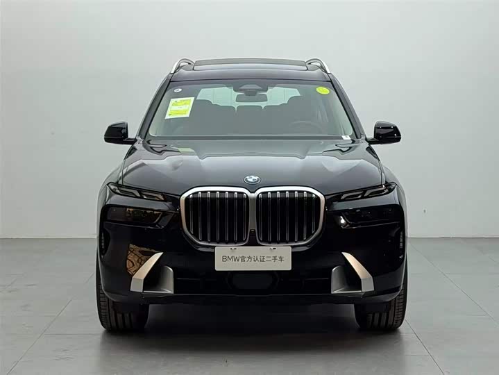 Фото 2 - BMW X7