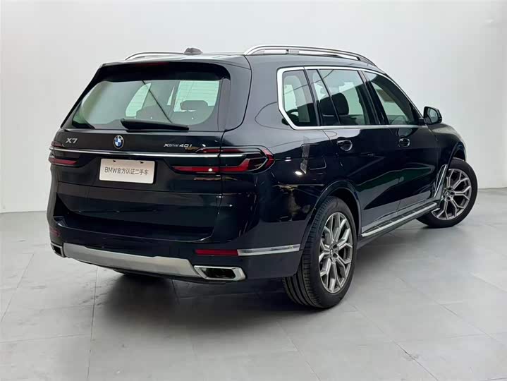 Фото 4 - BMW X7