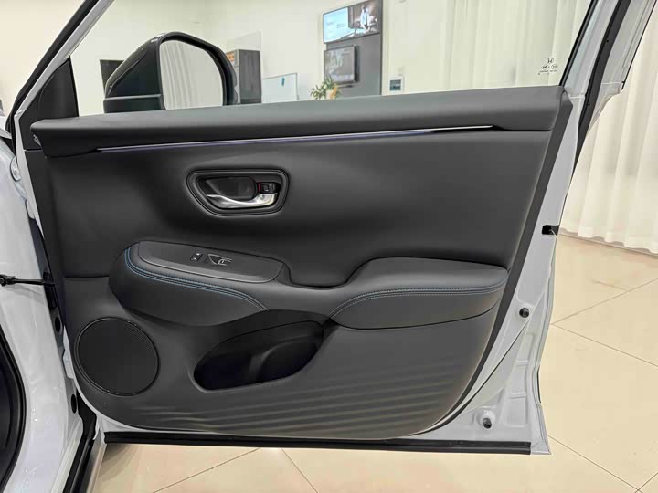 Фото 9 - Honda HR-V