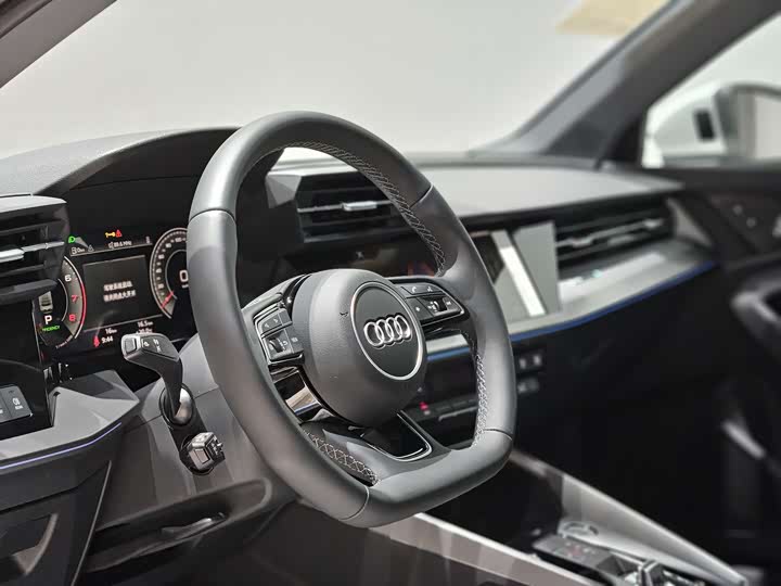 Фото 7 - Audi A3