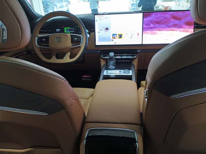 Фото 7 - Zeekr 9X