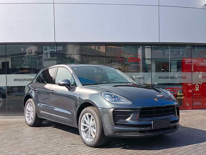 Фото 2 - Porsche Macan