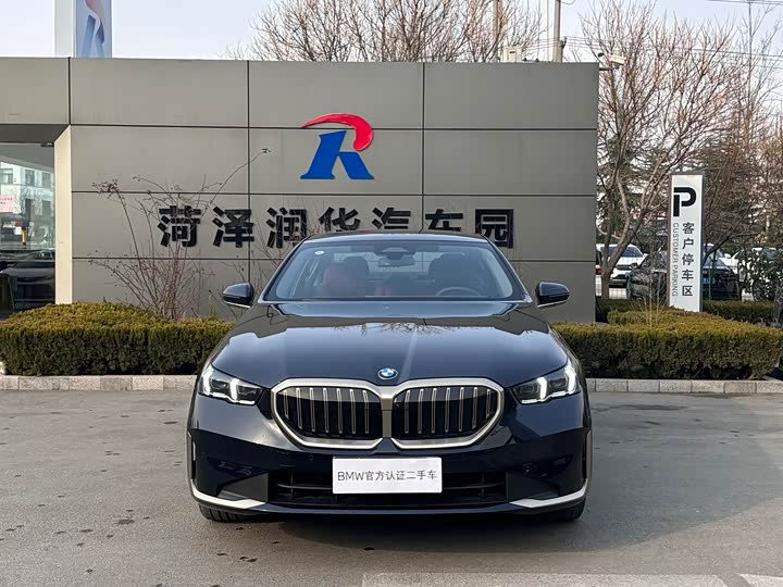 Фото 2 - BMW 5 Series