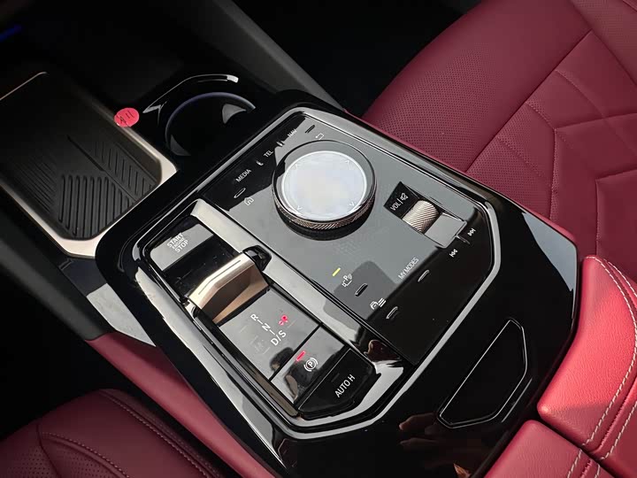 Фото 7 - BMW 5 Series