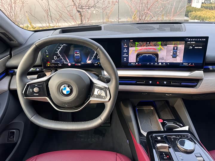 Фото 9 - BMW 5 Series