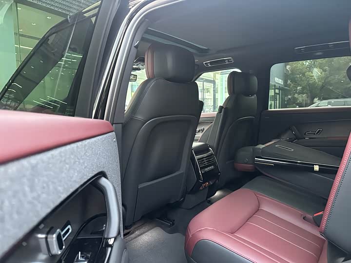 Фото 9 - Land Rover Range Rover Sport