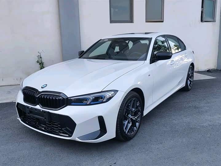 Фото 1 - BMW 3 Series