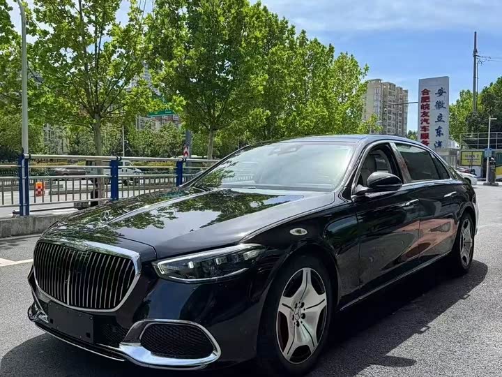 Фото 1 - Mercedes-Benz Maybach S-Class