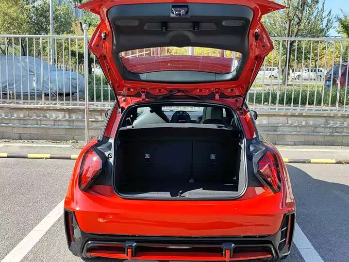 Фото 12 - Mini Cooper JCW