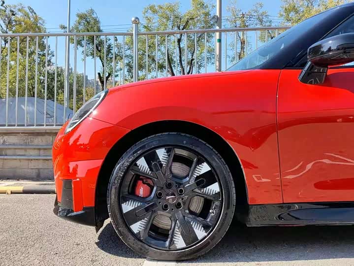 Фото 6 - Mini Cooper JCW