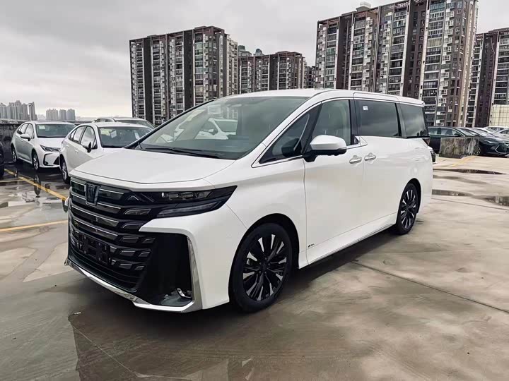 Photo 3 - Toyota Vellfire