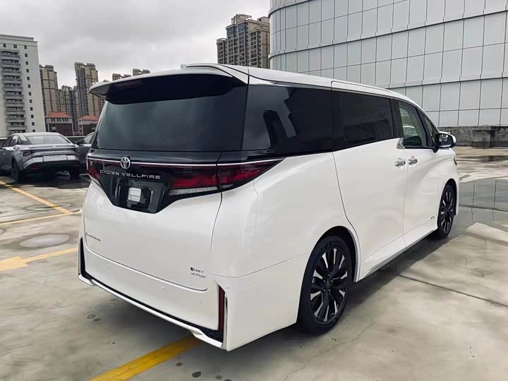 Photo 9 - Toyota Vellfire
