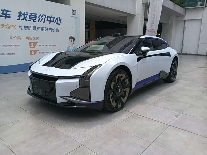 Фото 1 - HiPhi Z