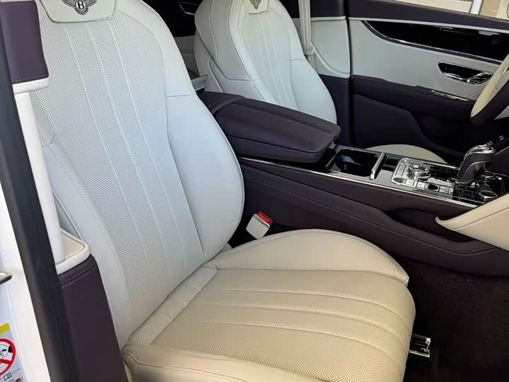 Фото 4 - Bentley Flying Spur Hybrid